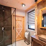 Eno 240 M2 Na Wylacznosc Dla Grup בקתה